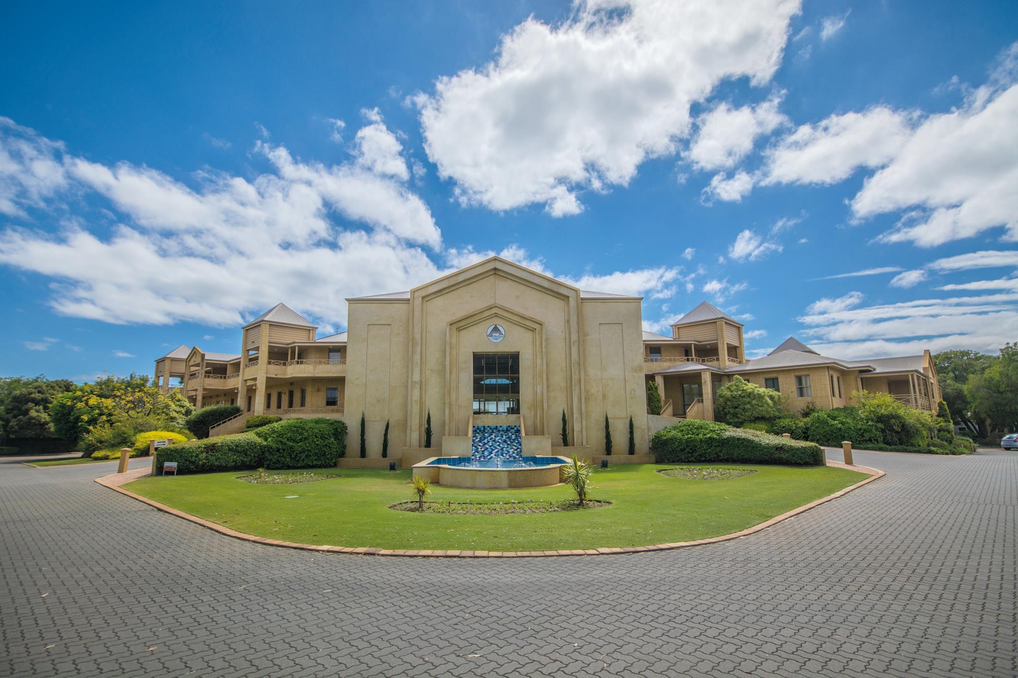 Abbey Beach Resort Busselton Exterior photo