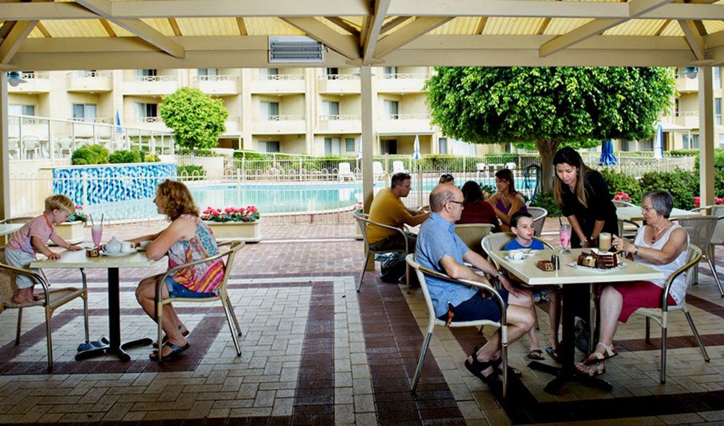 Abbey Beach Resort Busselton Exterior photo